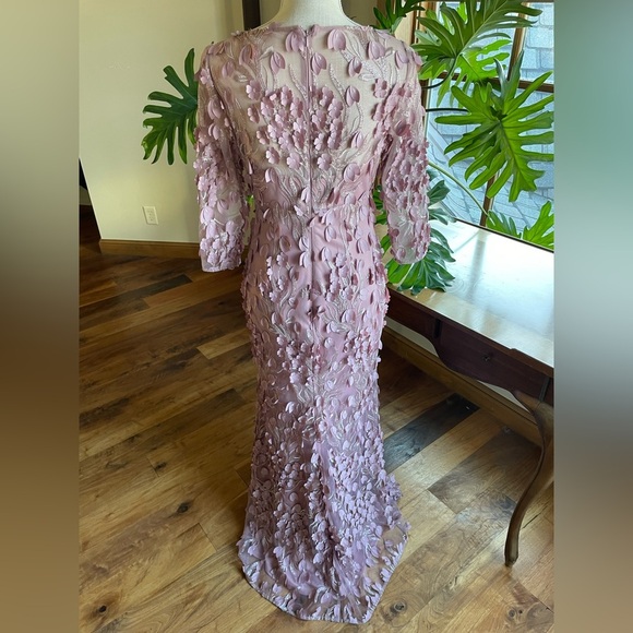 Carmen Marc Valvo Infusion 3D Floral Dusty Pink Evening Gown Maxi Dress size 2 - Picture 5 of 13